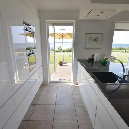 Dom wakacyjny Four-bedroom Holiday In Mesinge
